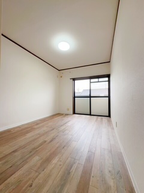 メゾンクレ－ルの物件内観写真