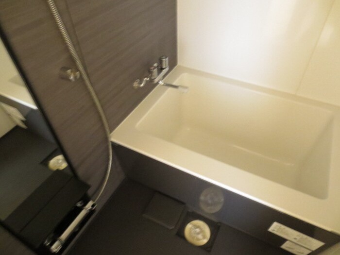 ラ・ヴィ・アン・ロ－ズの物件内観写真