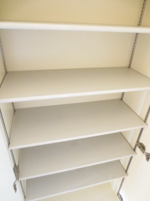 ラ・ヴィ・アン・ロ－ズの物件内観写真