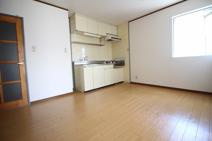 ＳｕｒｐｌｕｓⅢ宝Ｂの物件内観写真