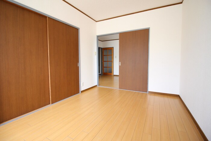 ＳｕｒｐｌｕｓⅢ宝Ｂの物件内観写真