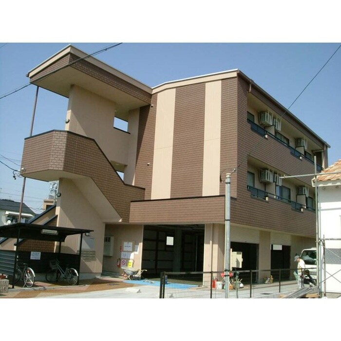 ラルジュ柳森の物件外観写真