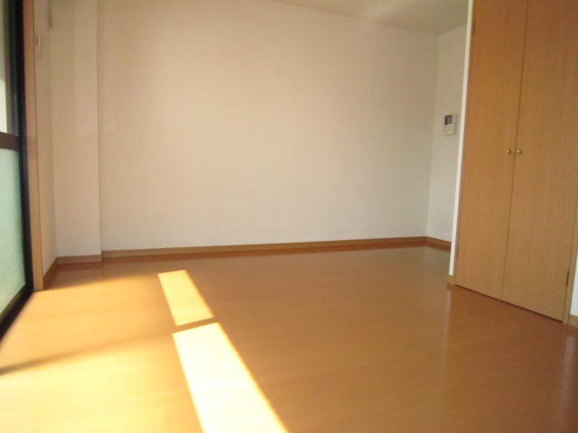 ラルジュ柳森の物件内観写真