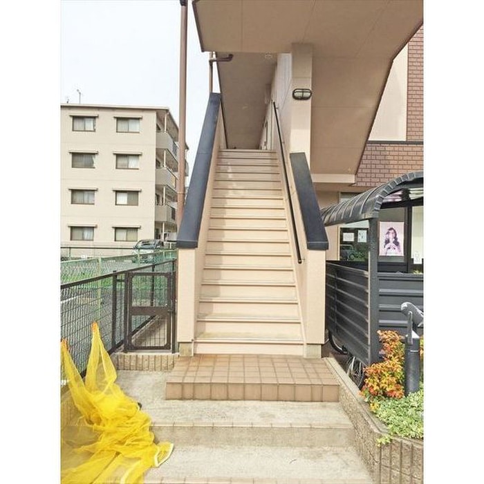 ラルジュ柳森の物件外観写真