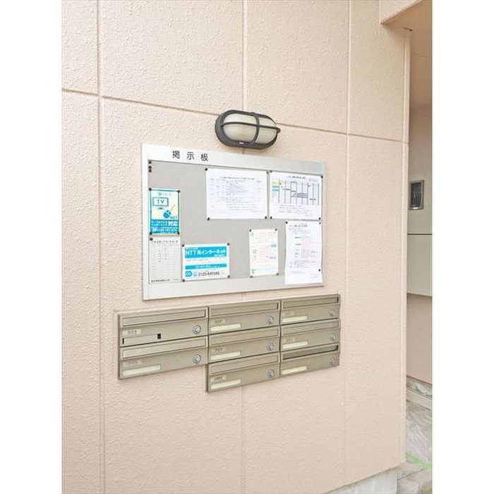 ラルジュ柳森の物件外観写真