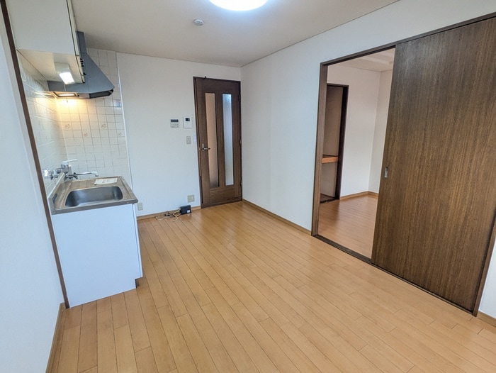 ディアウイングニシジマの物件内観写真