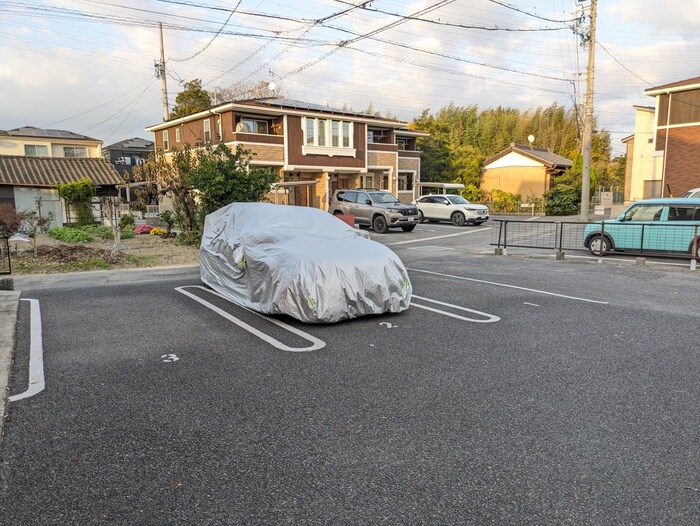 ディアウイングニシジマの物件外観写真