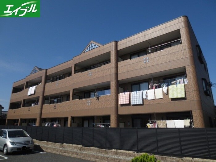 ラ・ウィンクルの物件外観写真