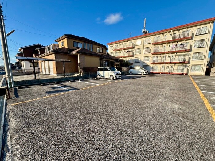 コーポ鳥山の物件外観写真