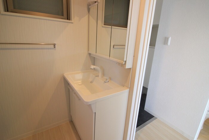 ボン・ヴィヴァン新清洲の物件内観写真