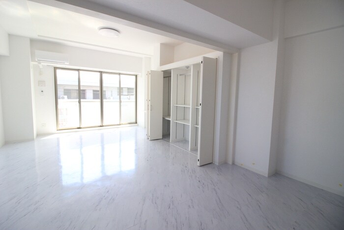 ボン・ヴィヴァン新清洲の物件内観写真