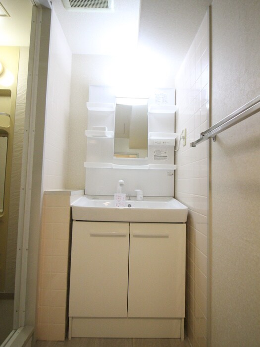 グランシャリオ名駅南の物件内観写真