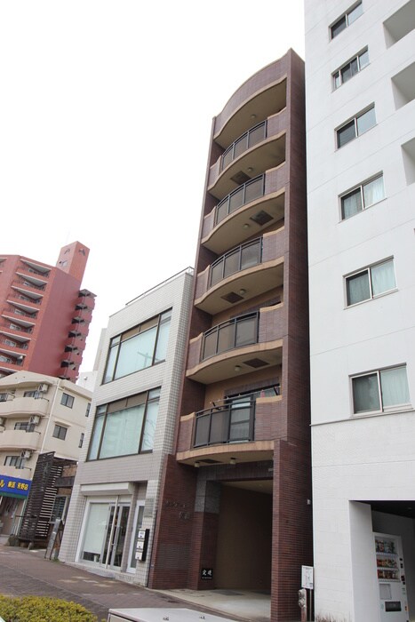 クレアールジーエーの物件外観写真