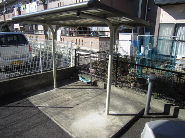 ロイヤルハイムの物件外観写真