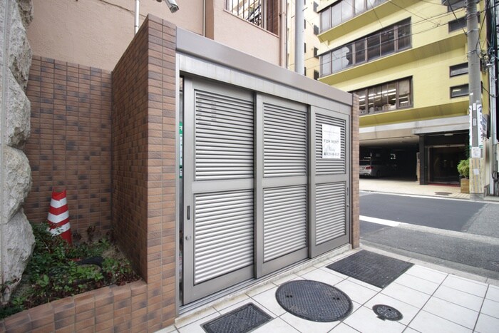 ﾌﾟﾚｻﾝｽ上前津ﾘﾗｸｼｱ(1402)の物件外観写真