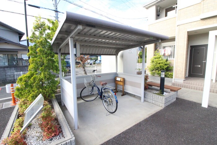 ハイツ憩の物件外観写真