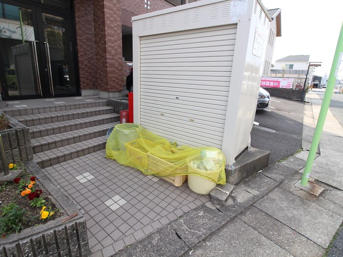 メゾンシクラメンの物件外観写真