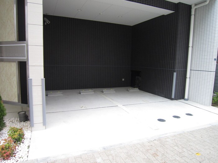 Cion Nagoya meieki(101)の物件外観写真