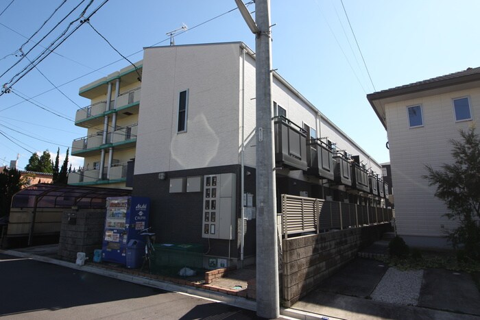 オーフォレストの物件外観写真