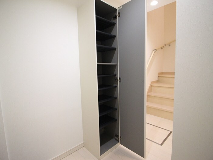 オーフォレストの物件内観写真