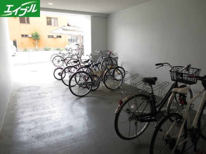 アクアヒルズの物件外観写真