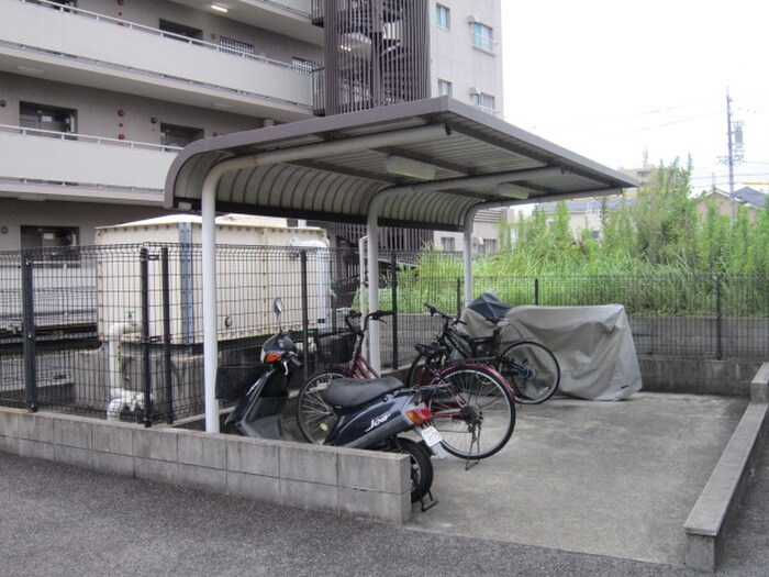 トライアングルの物件外観写真