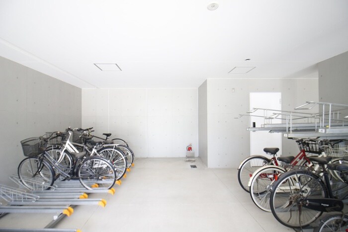 弥富通ライズの物件外観写真