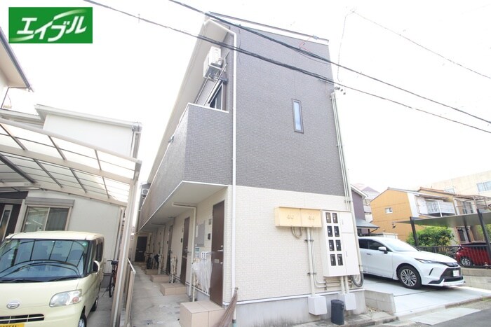 アースクエイク花塚の物件外観写真