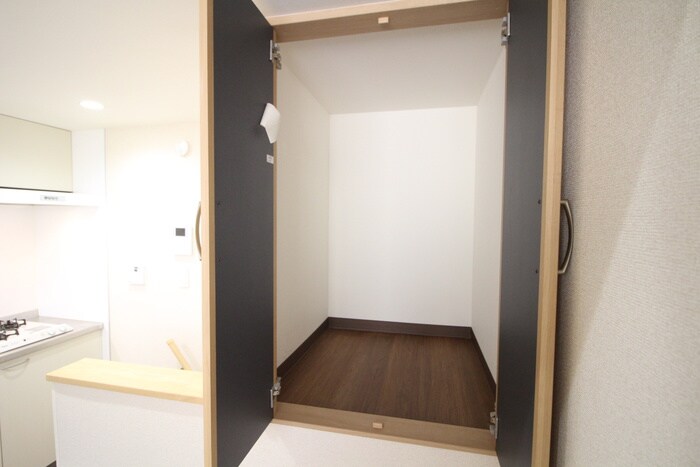 アースクエイク花塚の物件内観写真