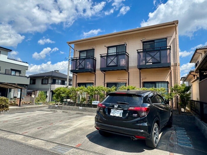 オーパス・２１の物件外観写真