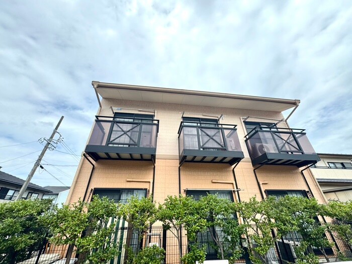 オーパス・２１の物件外観写真