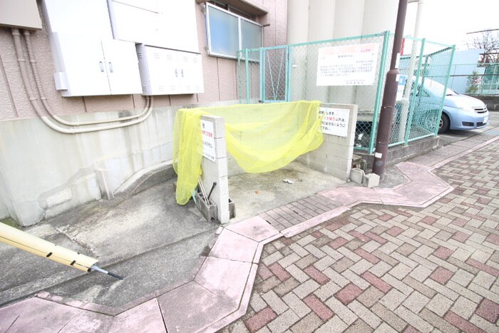 ニュ－パピリオン加藤の物件外観写真