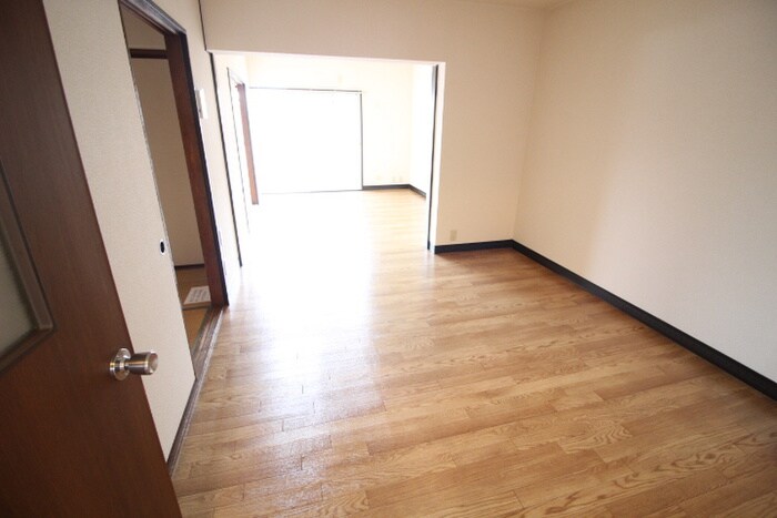 ニュ－パピリオン加藤の物件内観写真