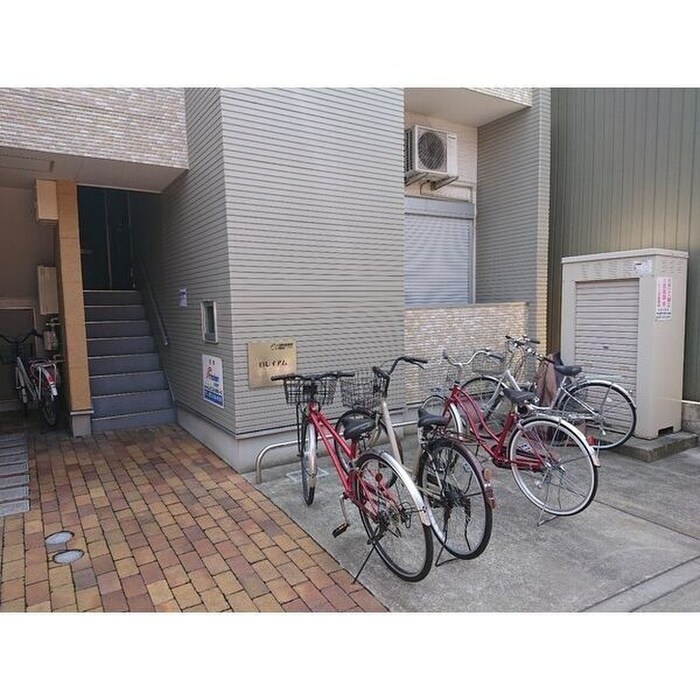 ロレイアムの物件外観写真