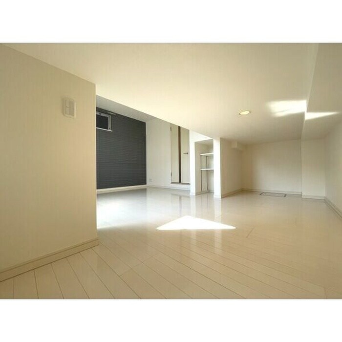 ロレイアムの物件内観写真