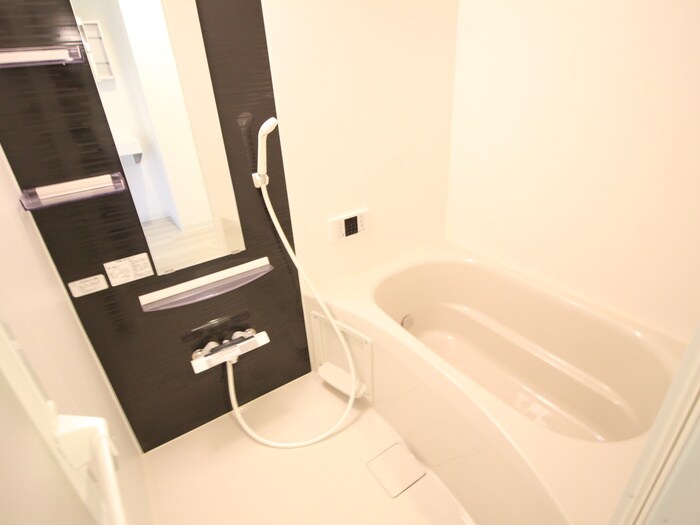 ＡＸＩＡ亀島の物件内観写真