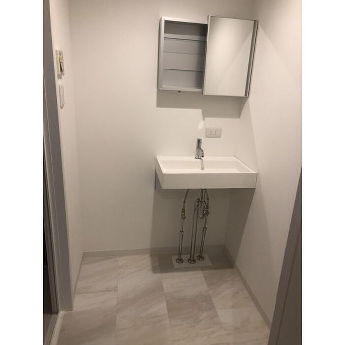 ＡＸＩＡ亀島の物件内観写真