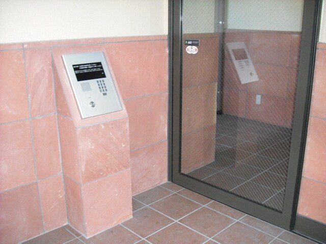 ミネルヴァ本郷の物件外観写真