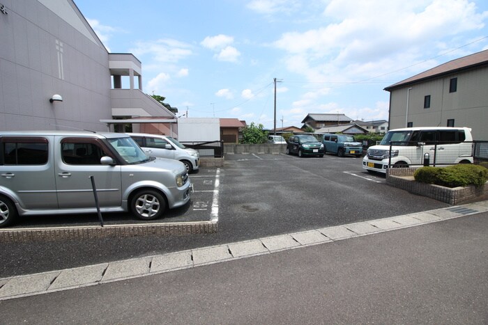 レジデンス花水木の物件外観写真