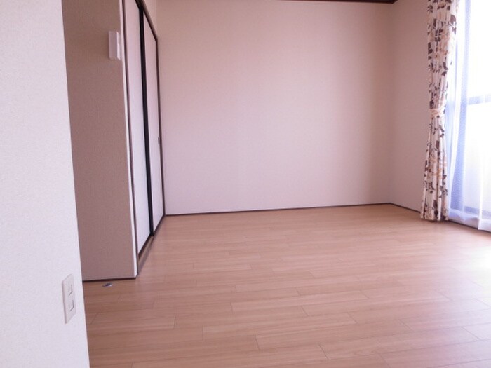 グランドメゾンフジの物件内観写真