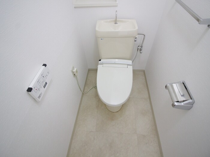 ファミ－ル一社の物件内観写真