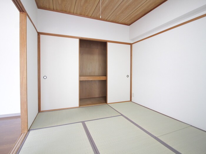 ファミ－ル一社の物件内観写真