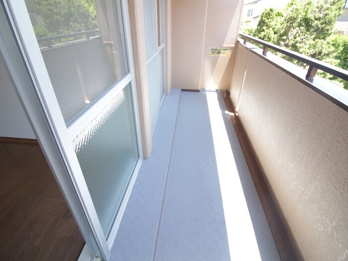 ファミ－ル一社の物件内観写真