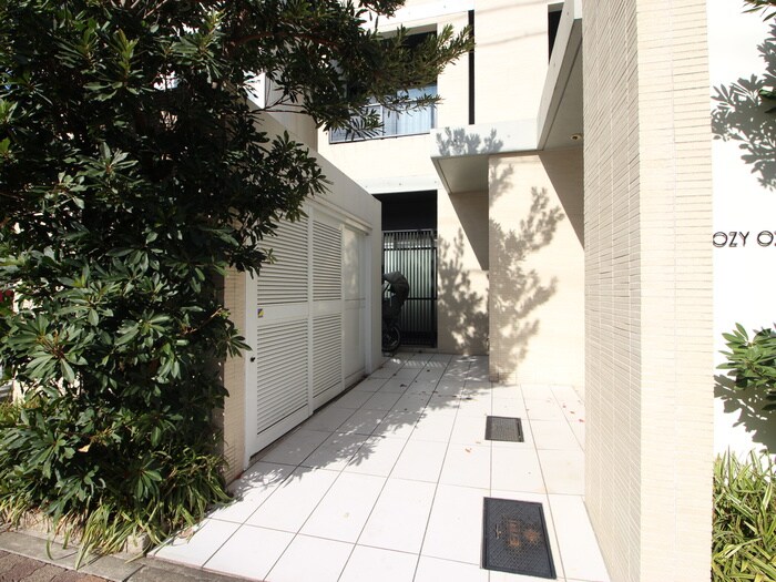 ＣＯＺＹ大曽根の物件外観写真