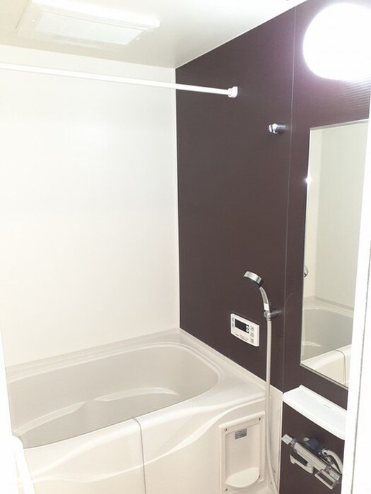 ファミーリャ　Ⅱの物件内観写真