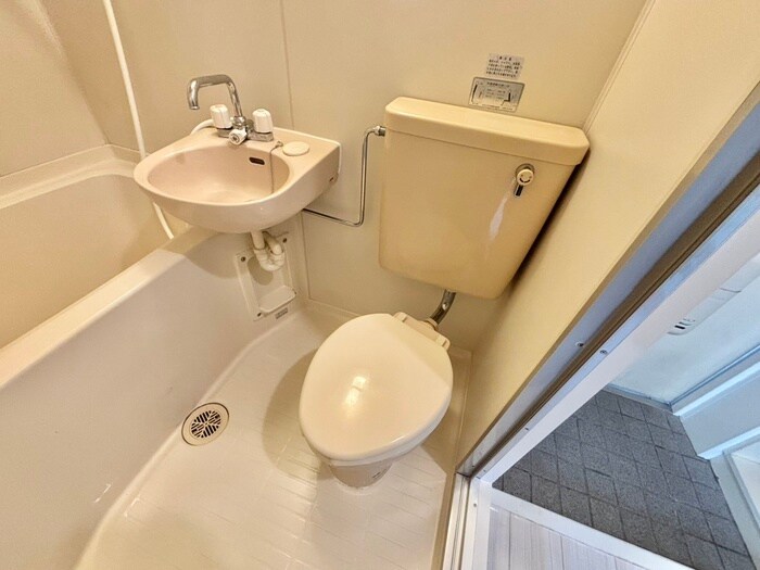 プロクシィスクエア宝が丘の物件内観写真