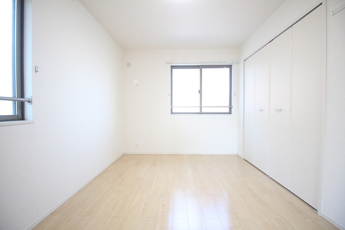 モンテリサイアの物件内観写真