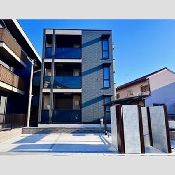 マリポーサ高畑Bの物件外観写真