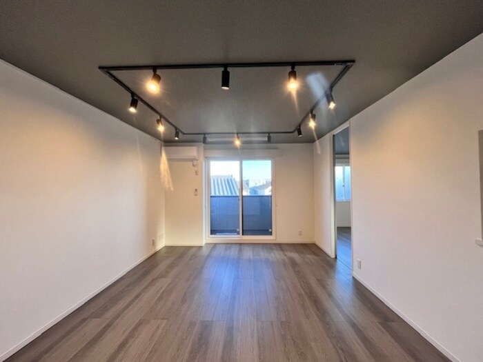 マリポーサ高畑Bの物件内観写真