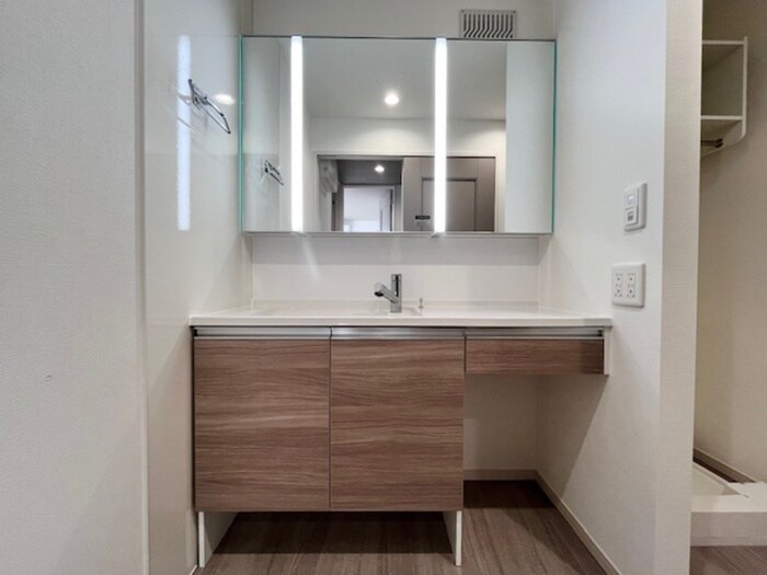 マリポーサ高畑Bの物件内観写真